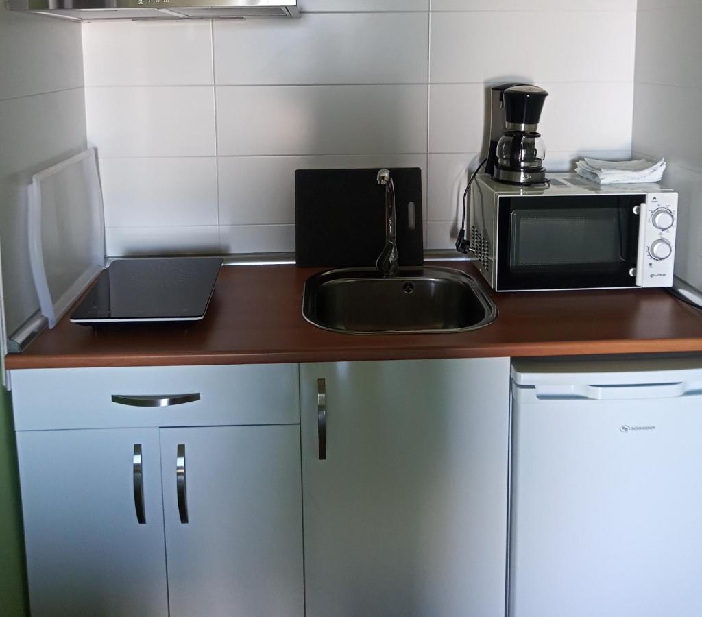 Apartamentos Rurales Manolo Casas del Monte Bagian luar foto