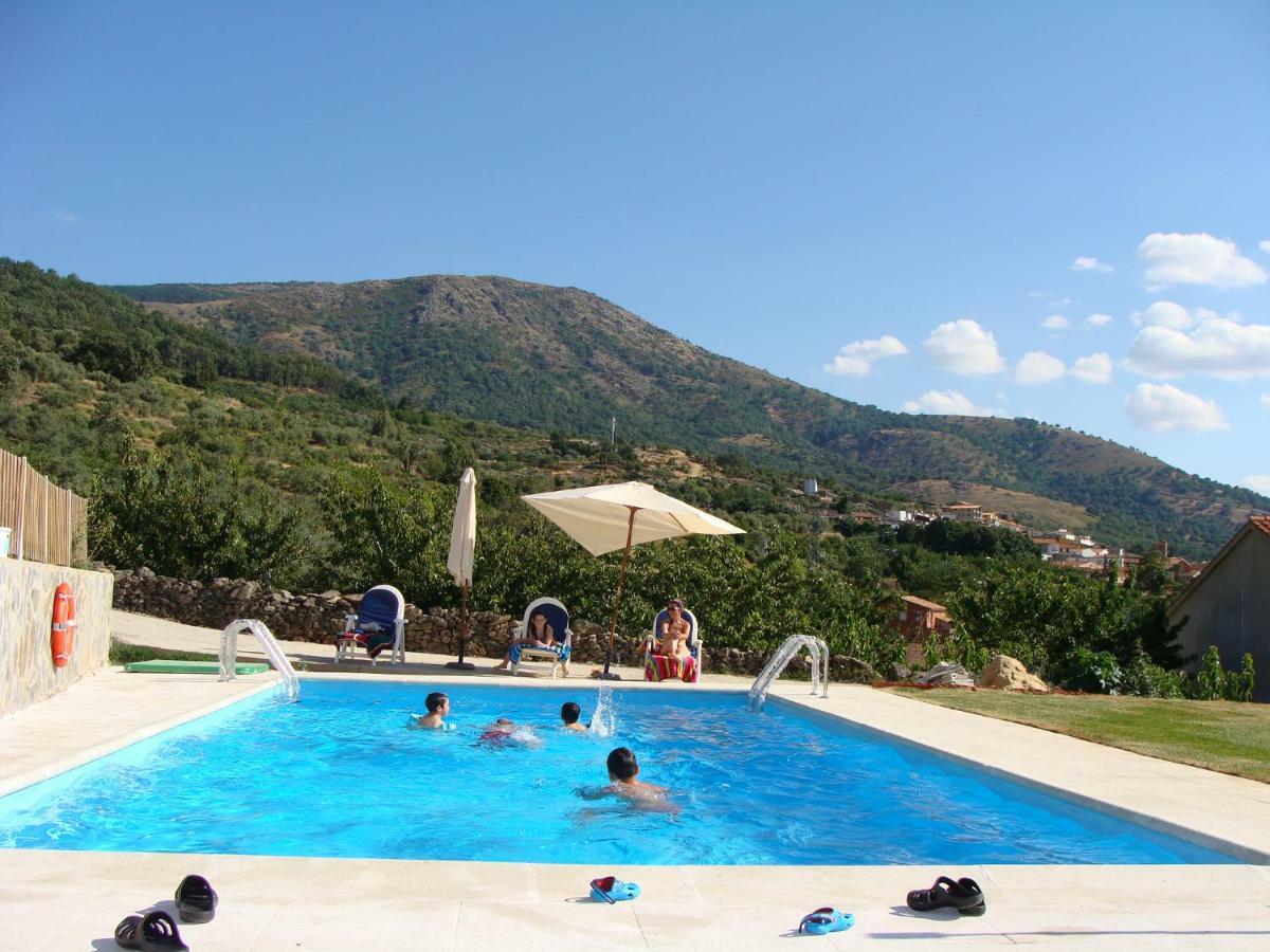 Apartamentos Rurales Manolo Casas del Monte Bagian luar foto