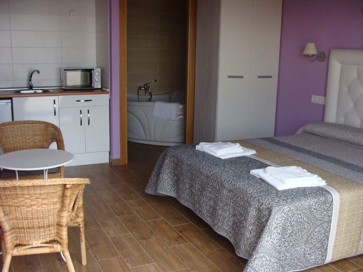 Apartamentos Rurales Manolo Casas del Monte Bagian luar foto